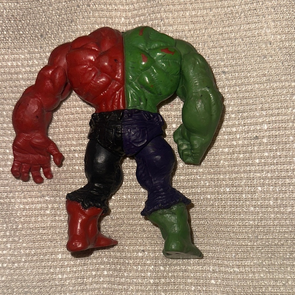 Dynamic Hulk Duo Action Figures - Red Hulk and Compound Hulk - Picture 6 of 7